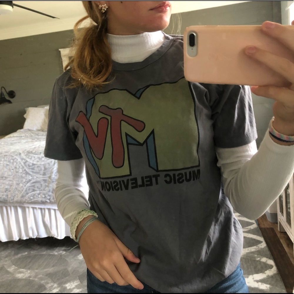 American Eagle Tailgate MTV T-Shirt